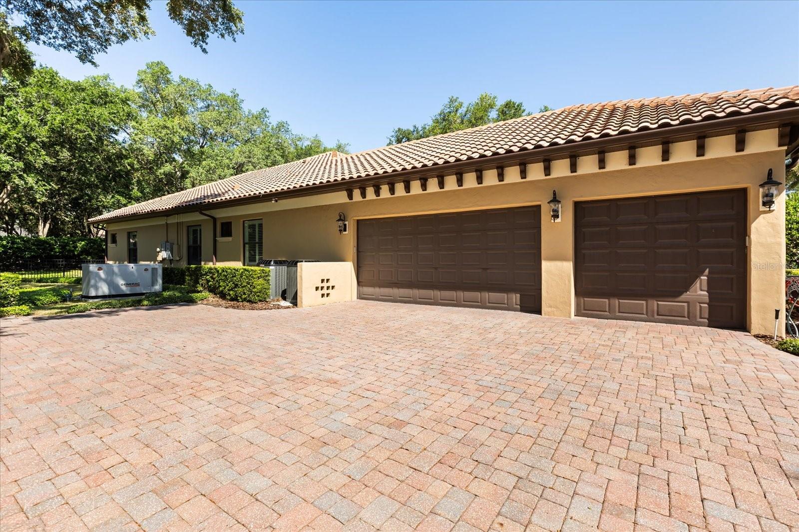 32519 HAWKS LAKE LN, SORRENTO, FL, 32776