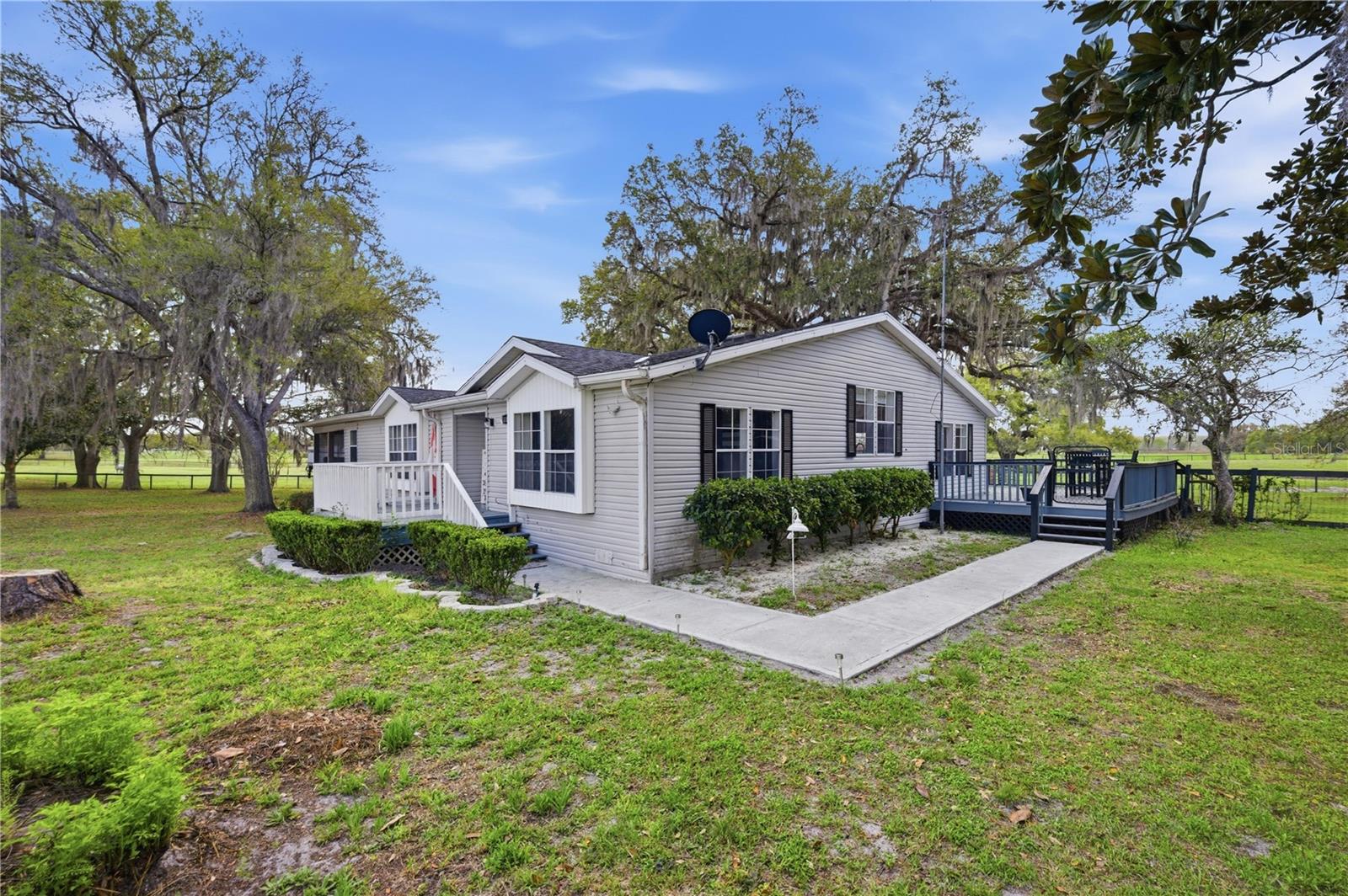 18850 SE 12TH LN, WILLISTON, FL, 32696