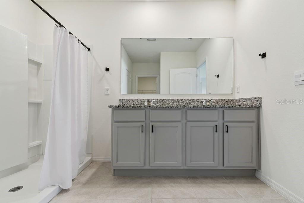 5235 MAHOGANY DR, MOUNT DORA, FL, 32757