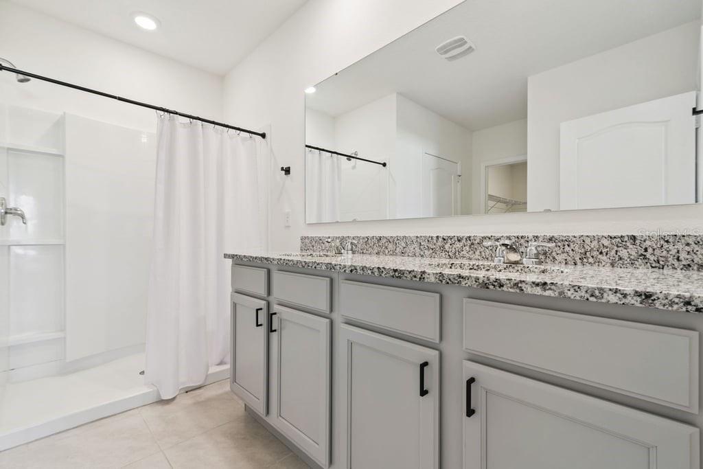 5235 MAHOGANY DR, MOUNT DORA, FL, 32757