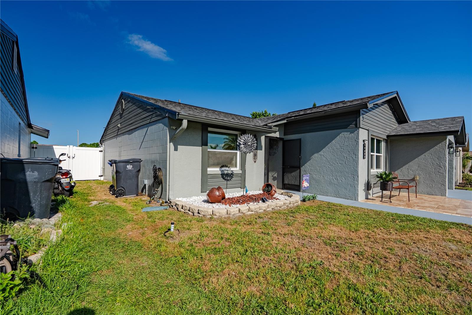 12423 MONDRAGON DR, TAMPA, FL, 33625