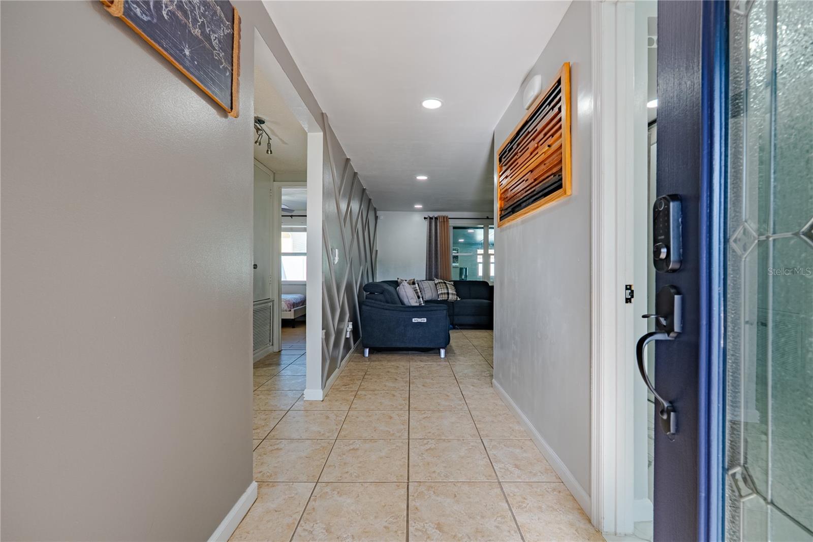 12423 MONDRAGON DR, TAMPA, FL, 33625