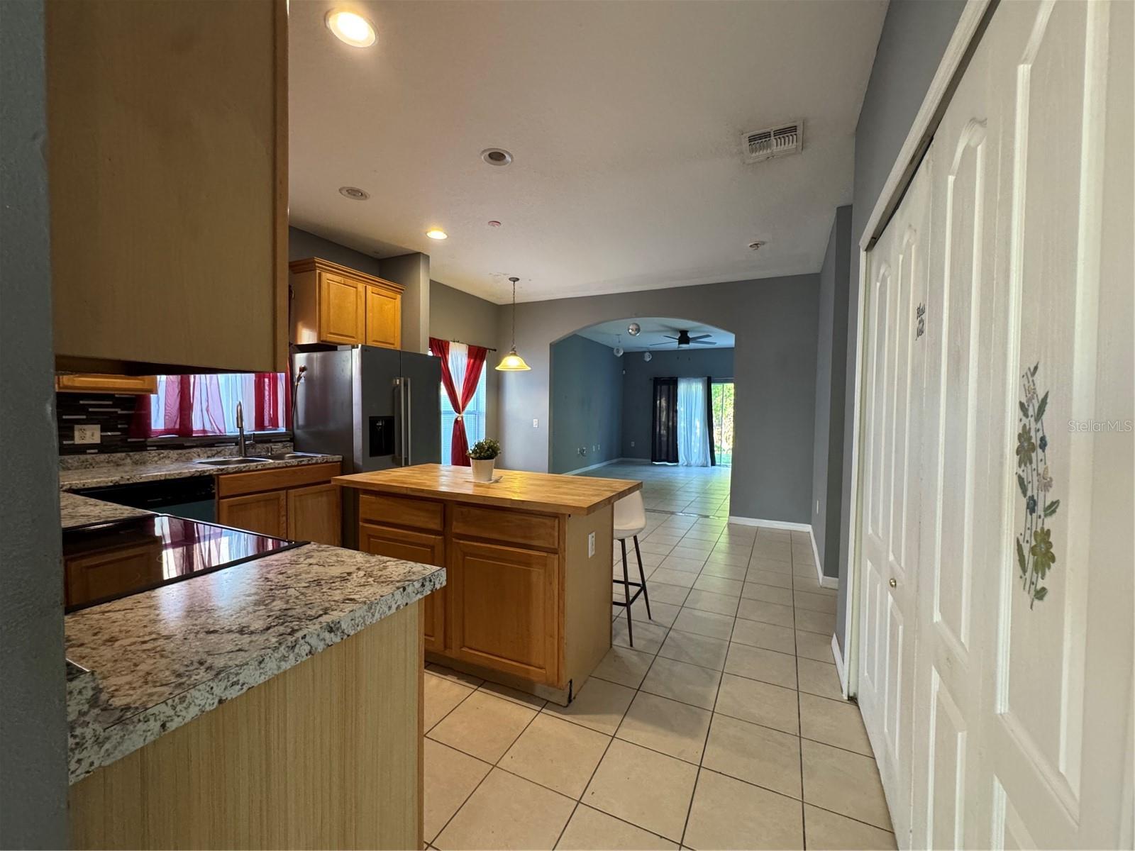 877 HACIENDA CIR, KISSIMMEE, FL, 34741