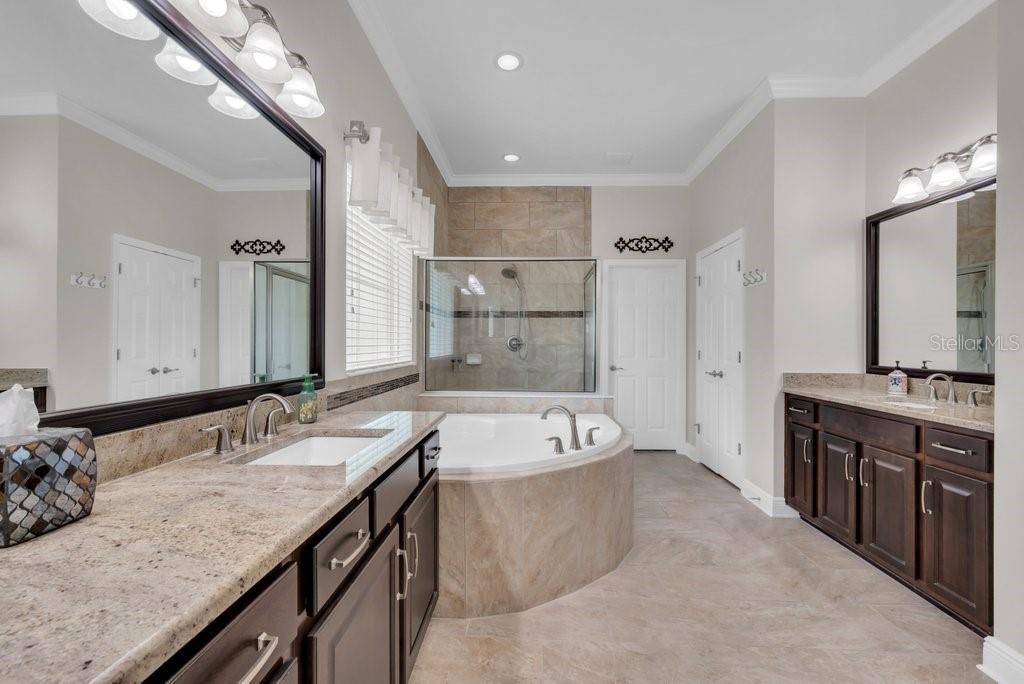 1221 CADENCE CT, BRANDON, FL, 33511