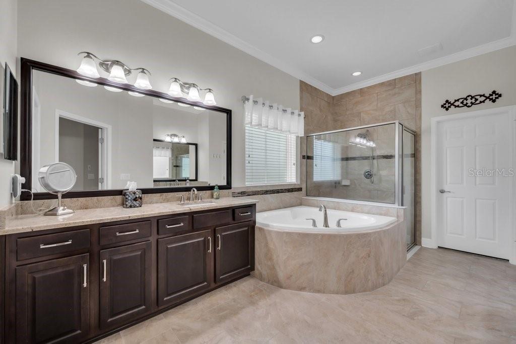 1221 CADENCE CT, BRANDON, FL, 33511