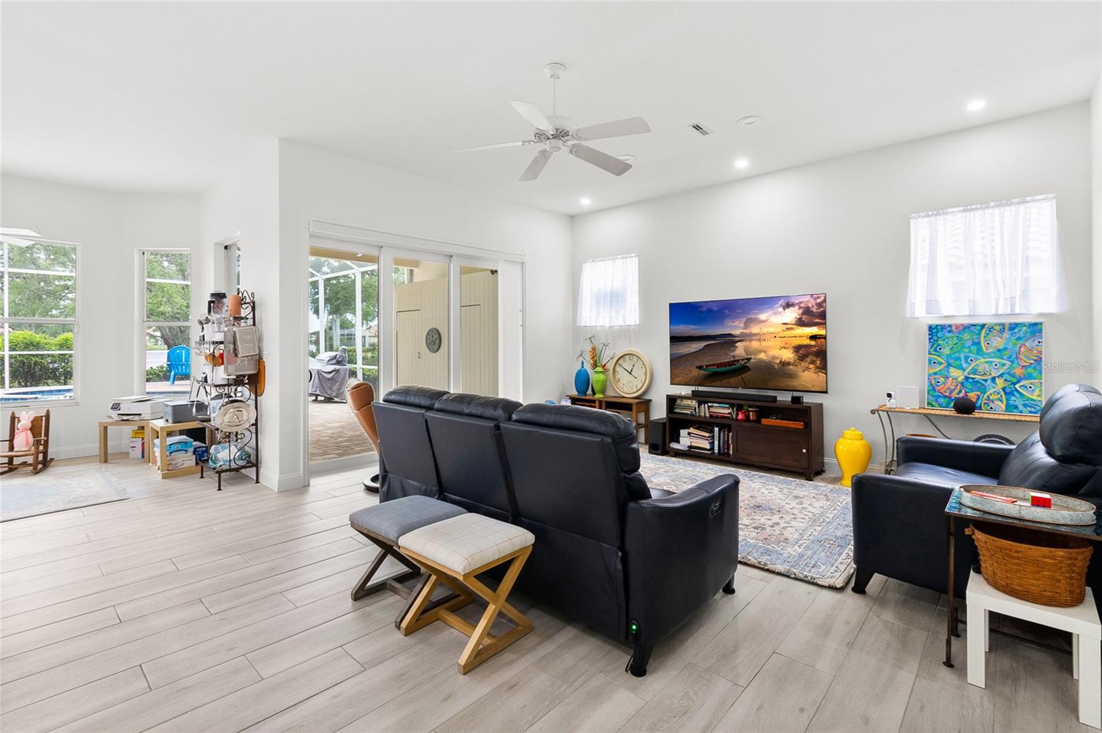 Open plan allows the space to be used in multiple configurations