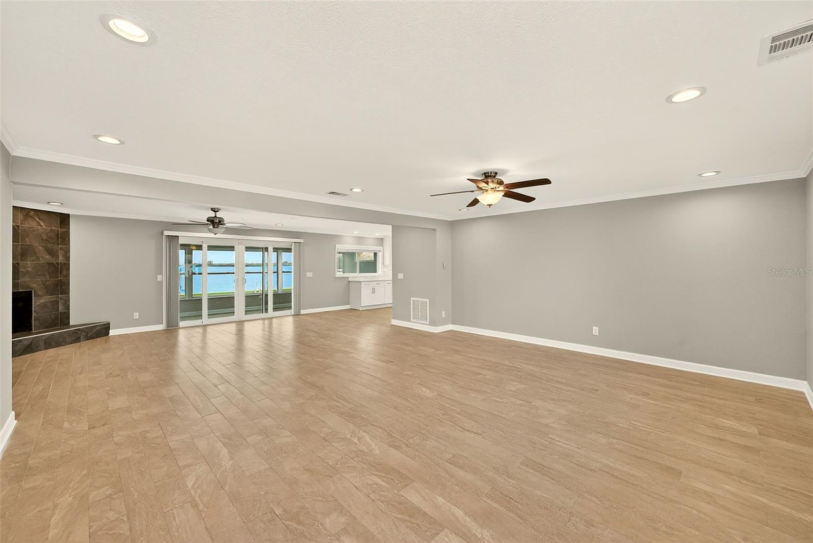 5434 OAKHURST DR, SEMINOLE, FL, 33772