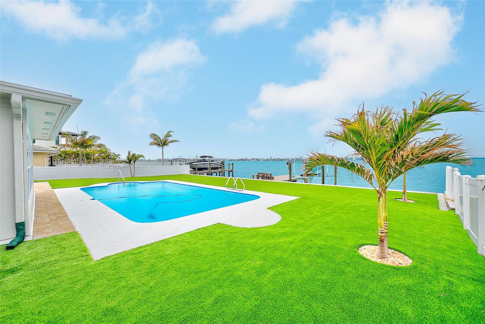 5434 OAKHURST DR, SEMINOLE, FL, 33772