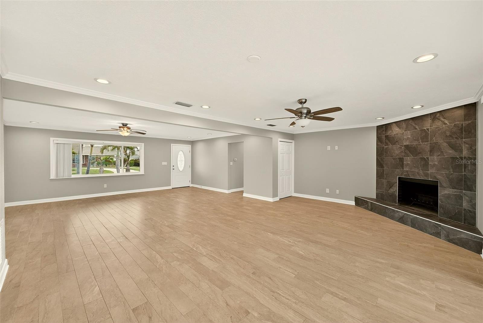 5434 OAKHURST DR, SEMINOLE, FL, 33772