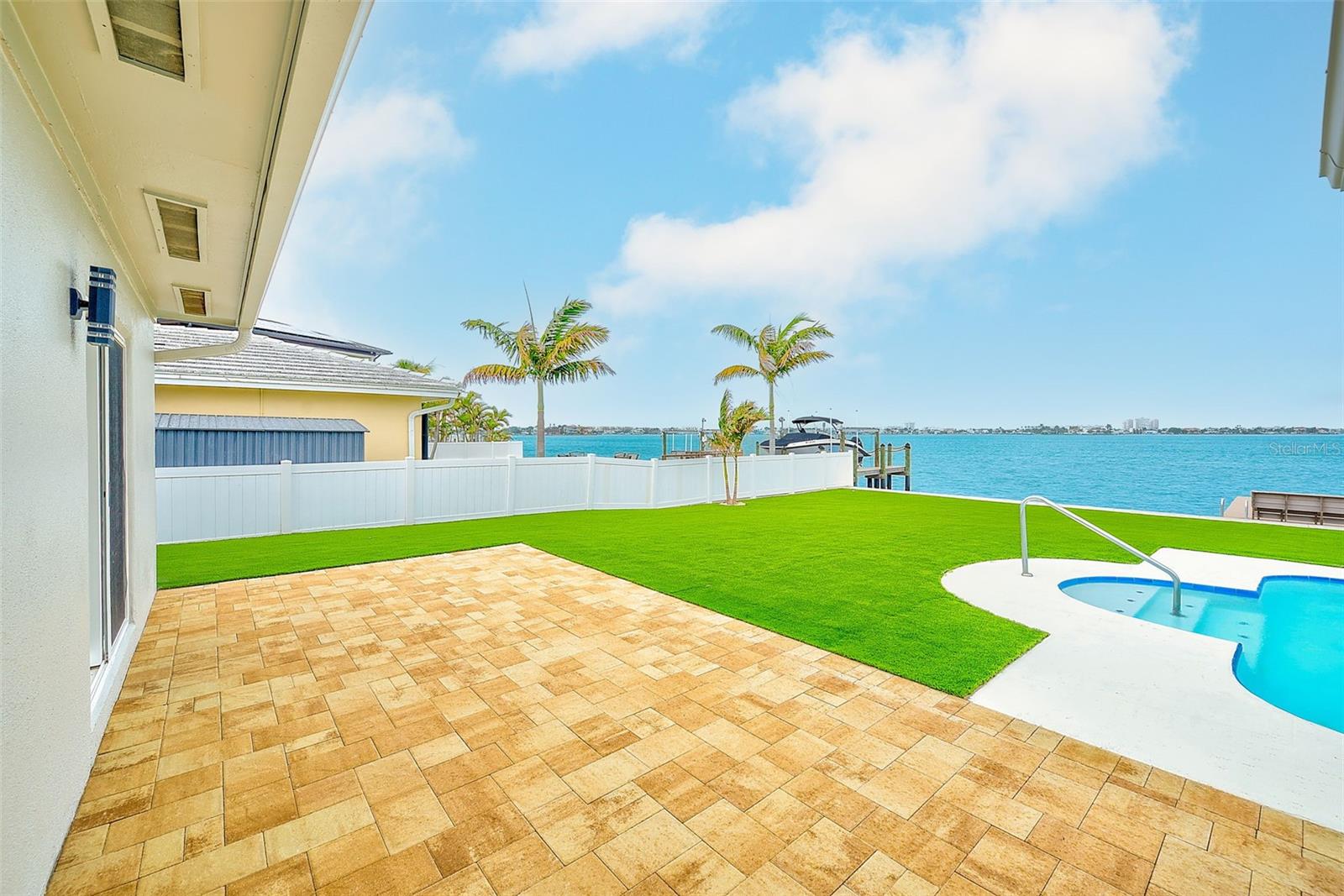 5434 OAKHURST DR, SEMINOLE, FL, 33772