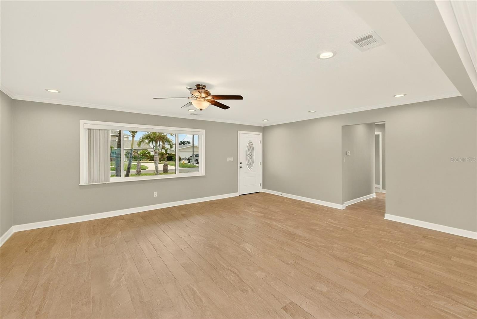 5434 OAKHURST DR, SEMINOLE, FL, 33772