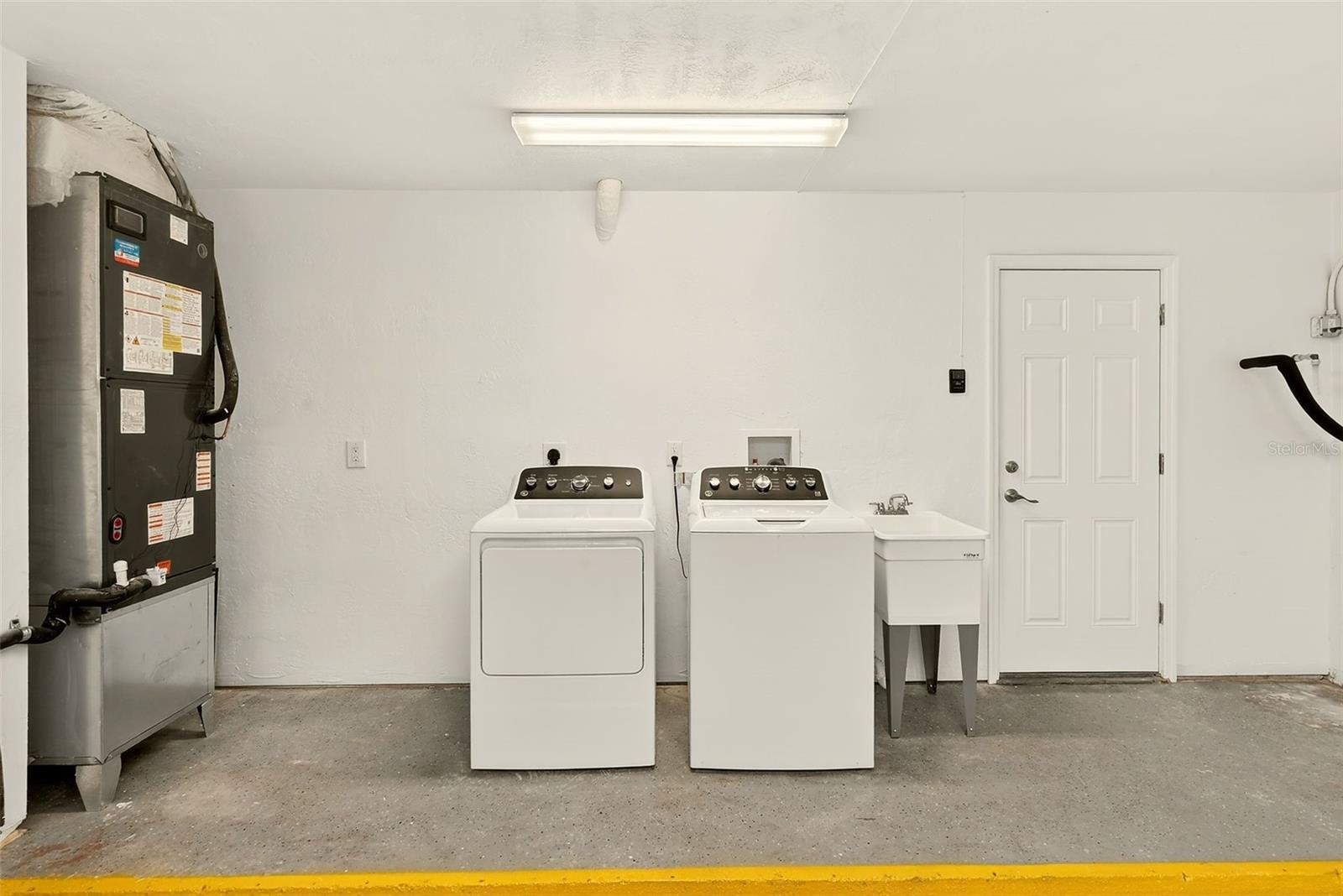 5434 OAKHURST DR, SEMINOLE, FL, 33772