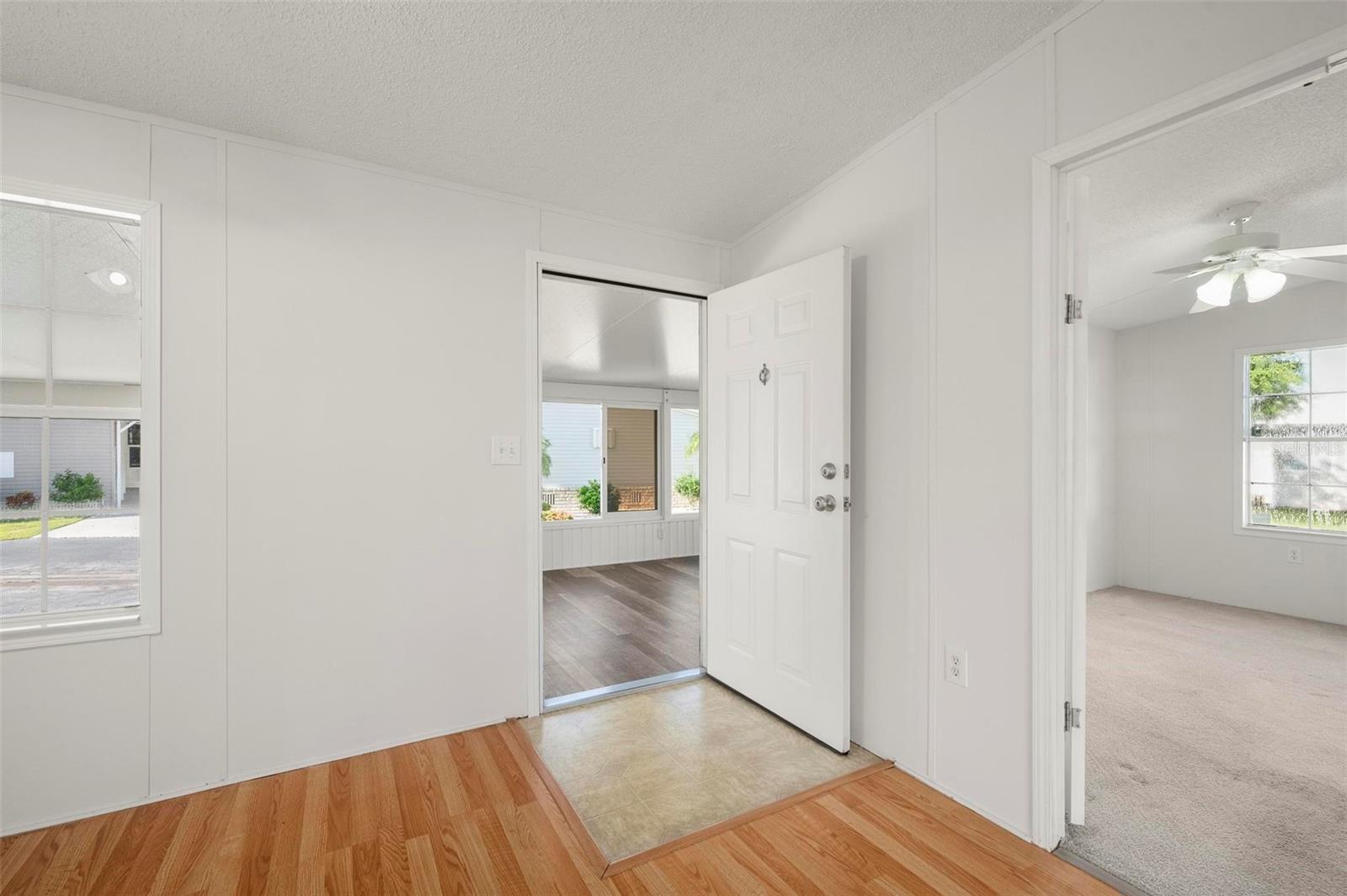 1000 KINGS HWY #128, PORT CHARLOTTE, FL, 33980