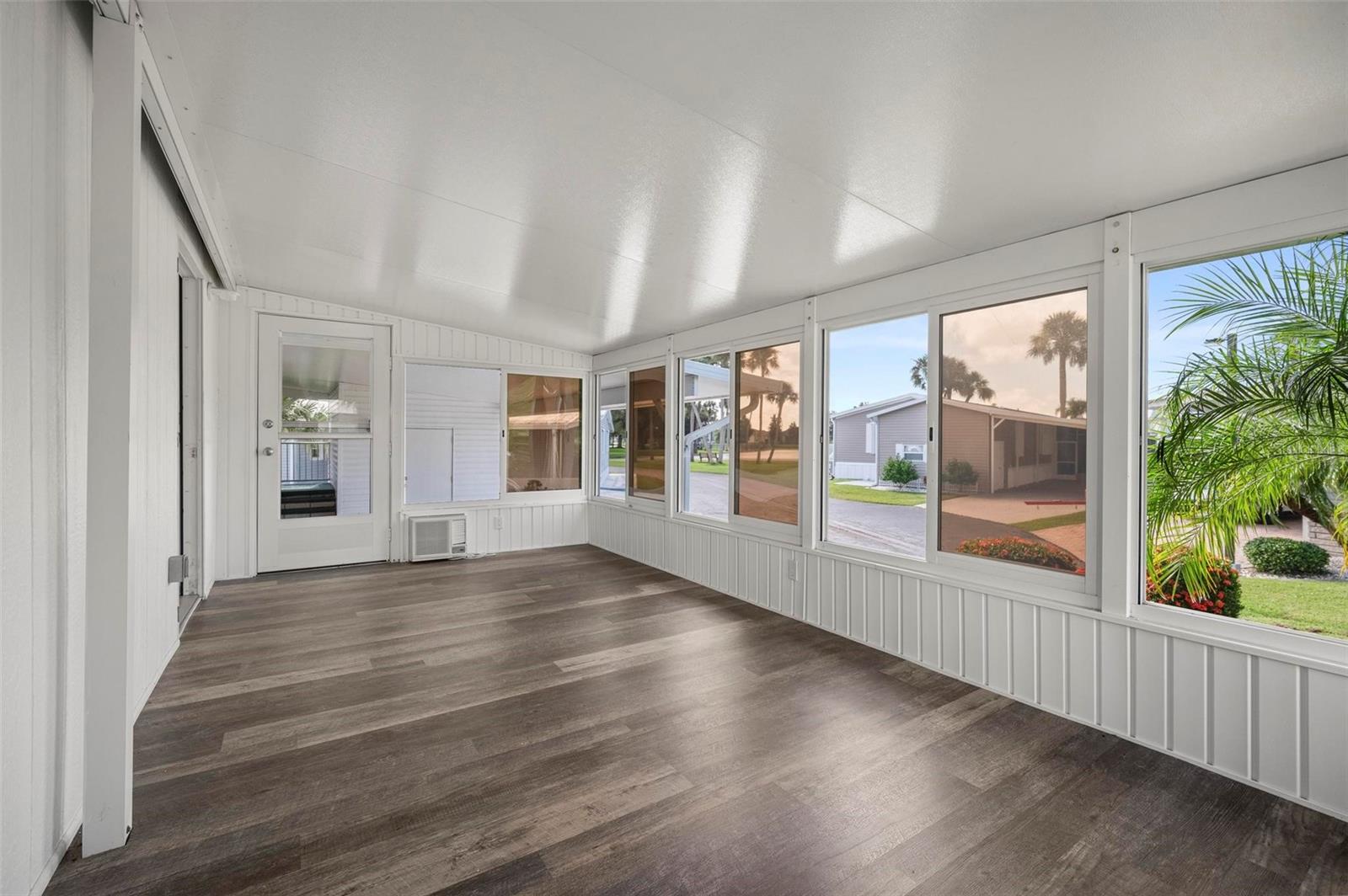 1000 KINGS HWY #128, PORT CHARLOTTE, FL, 33980