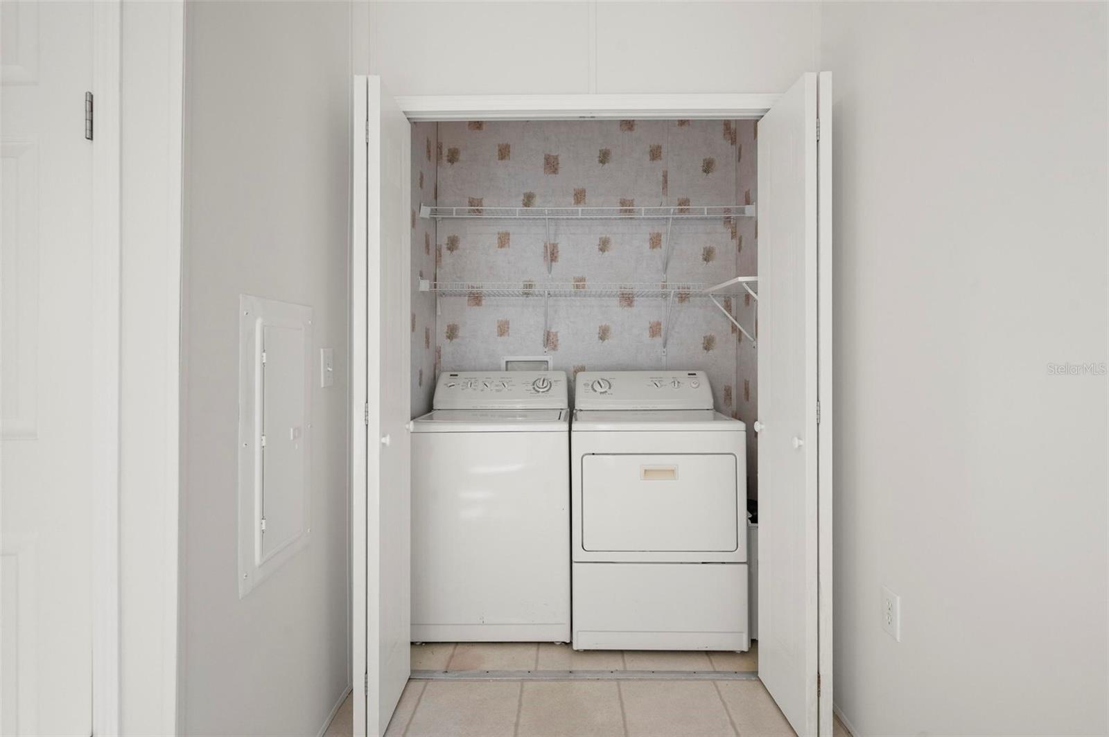 1000 KINGS HWY #128, PORT CHARLOTTE, FL, 33980