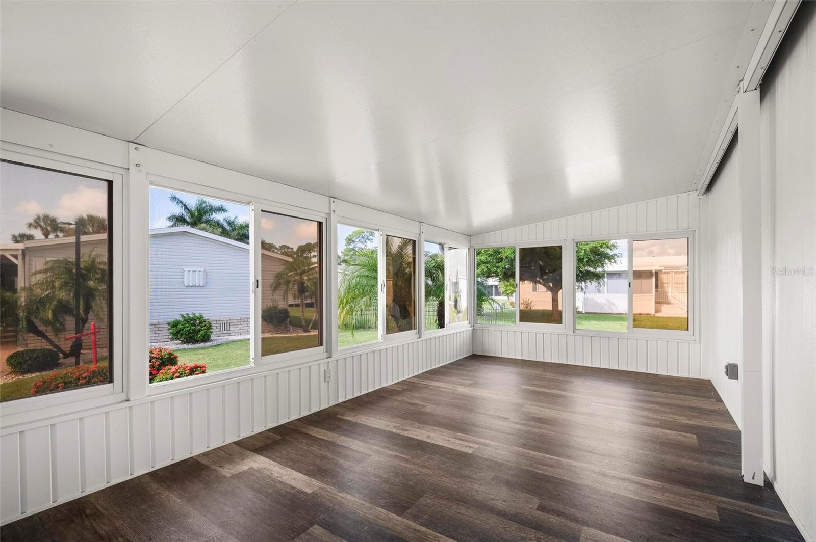 1000 KINGS HWY #128, PORT CHARLOTTE, FL, 33980