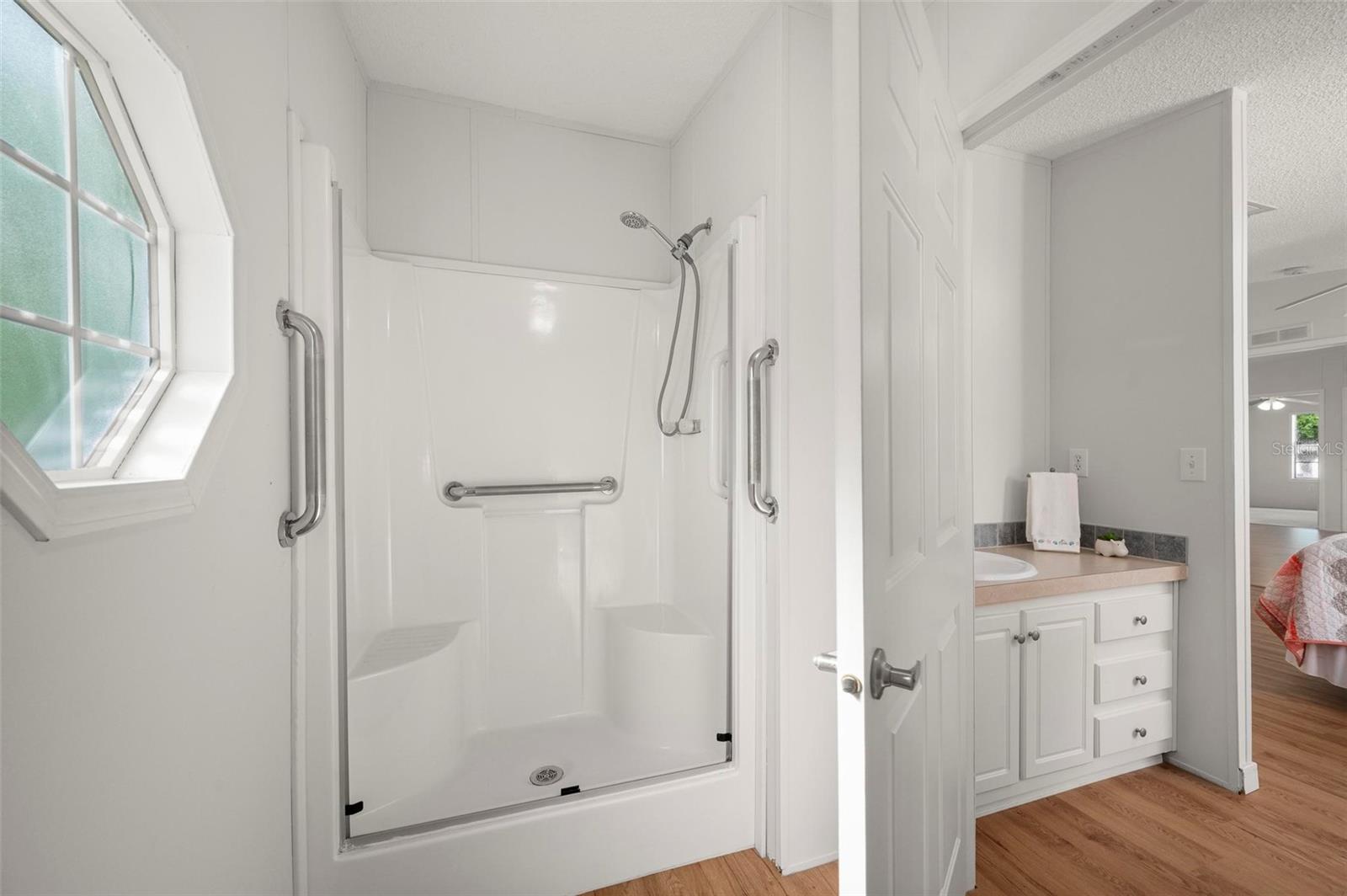 1000 KINGS HWY #128, PORT CHARLOTTE, FL, 33980