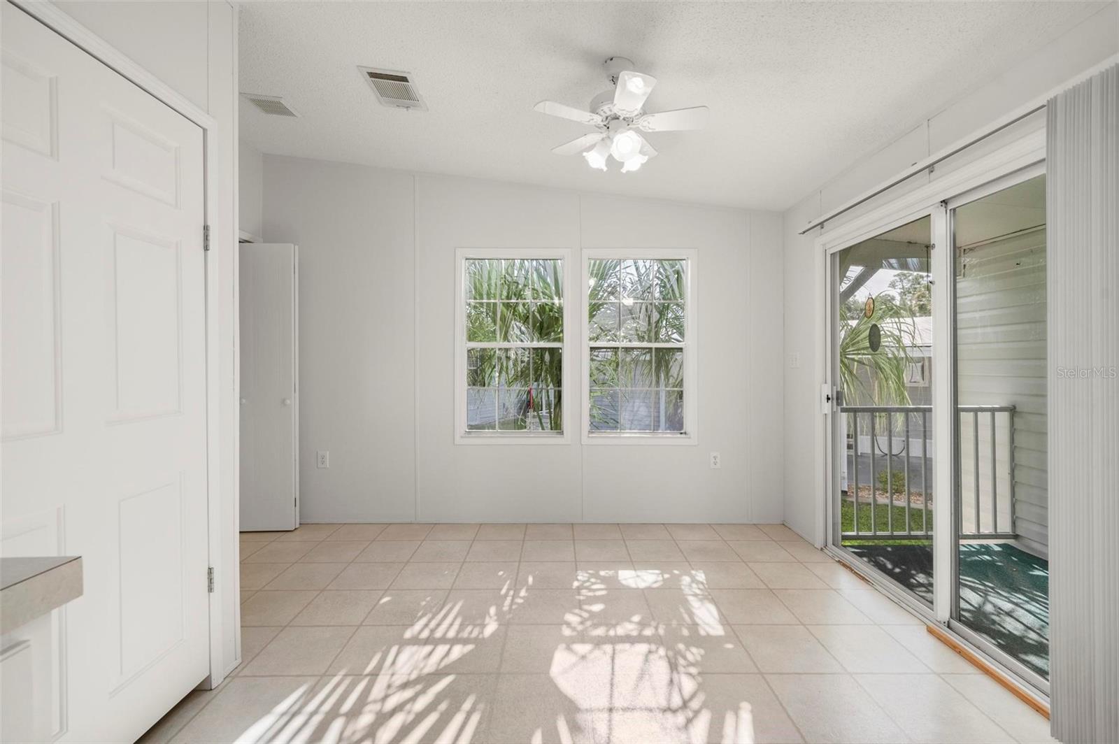 1000 KINGS HWY #128, PORT CHARLOTTE, FL, 33980