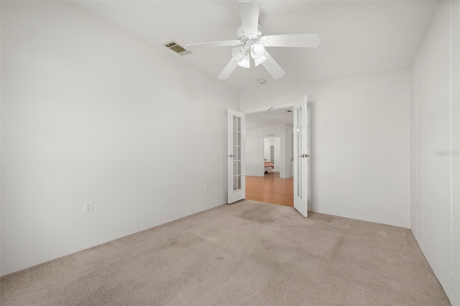 1000 KINGS HWY #128, PORT CHARLOTTE, FL, 33980