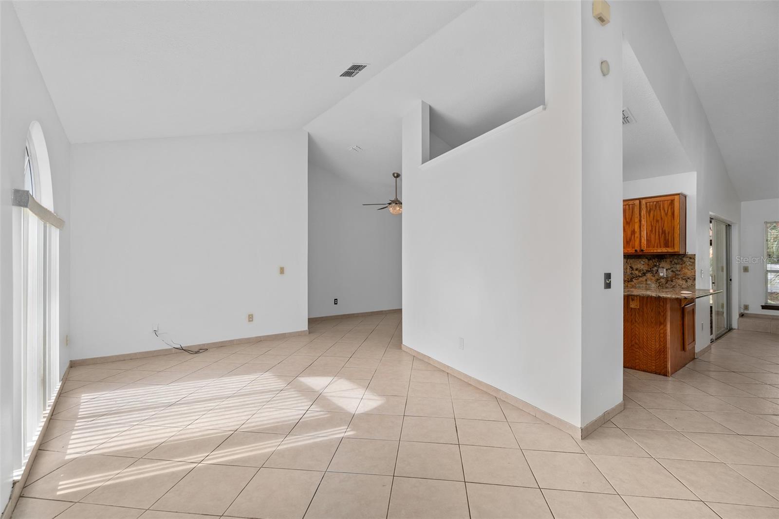 413 S CUMBERLAND AVE, OCOEE, FL, 34761