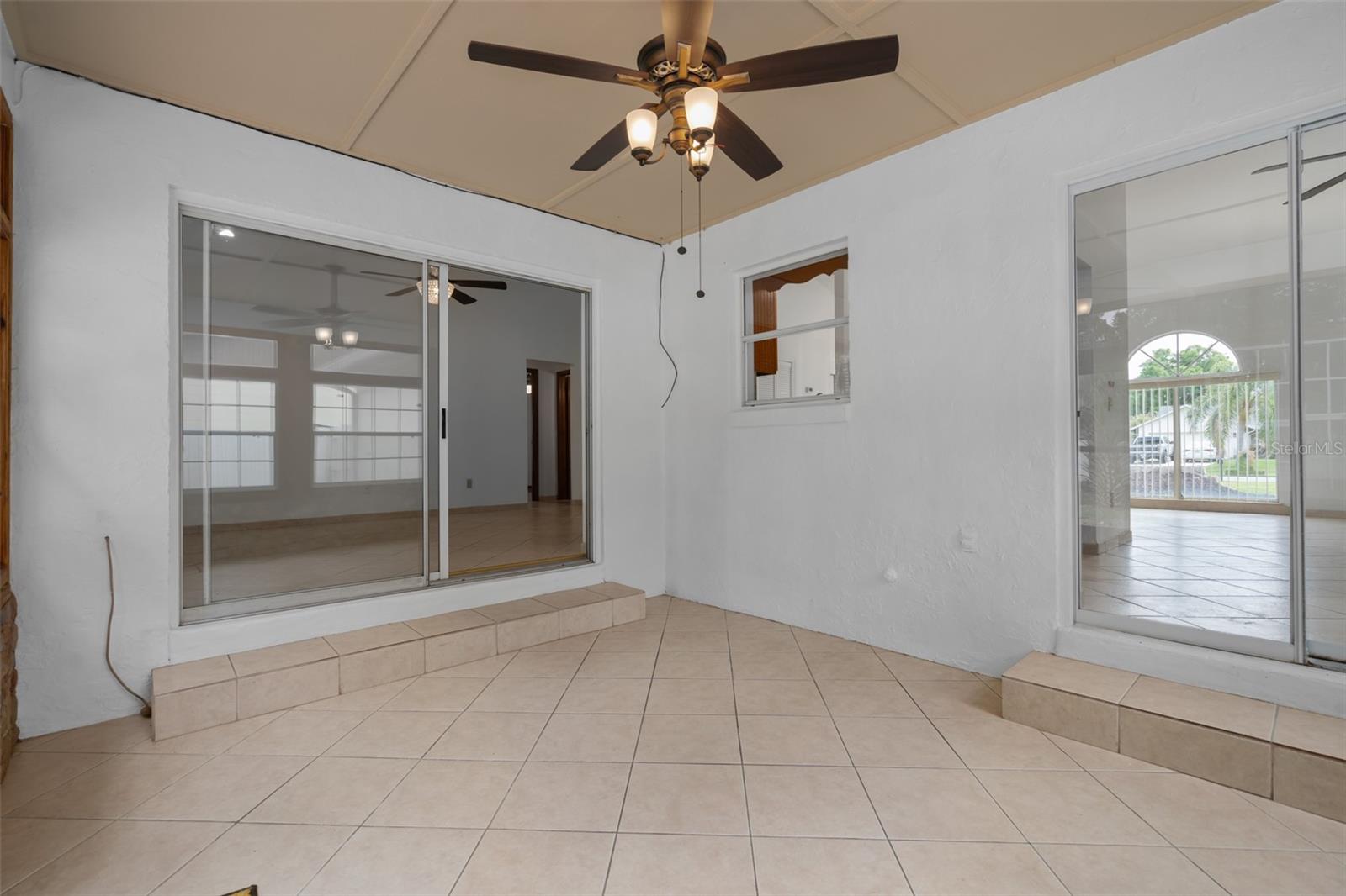 413 S CUMBERLAND AVE, OCOEE, FL, 34761