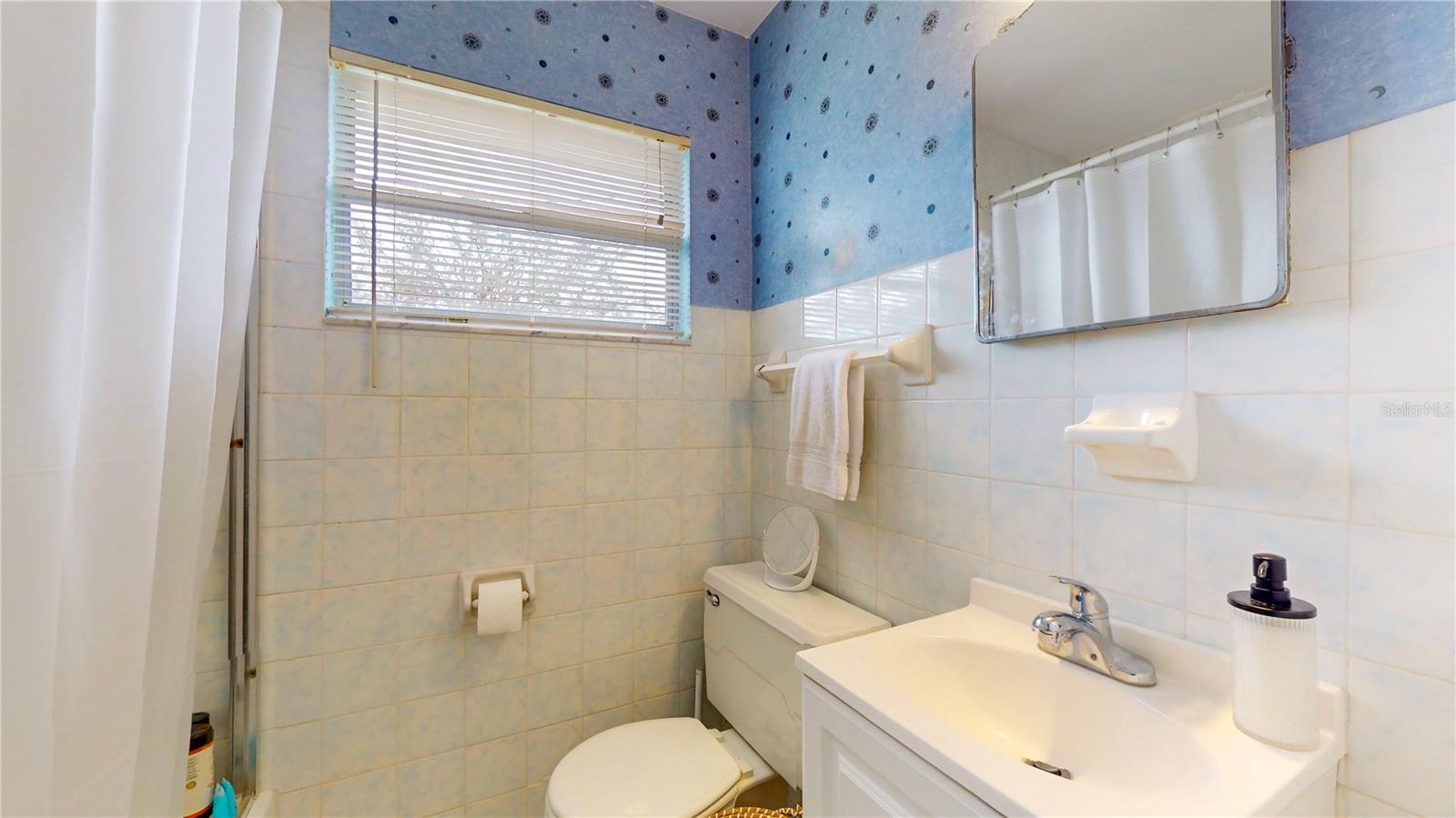 4728 W BAY AVE, TAMPA, FL, 33616