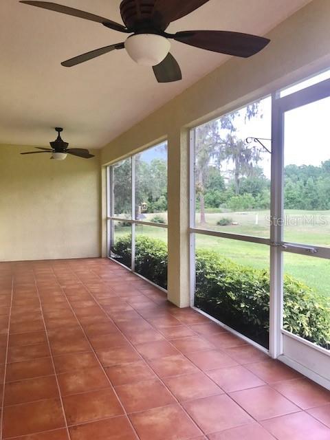 5804 AUTUMN SHIRE DR, ZEPHYRHILLS, FL, 33541