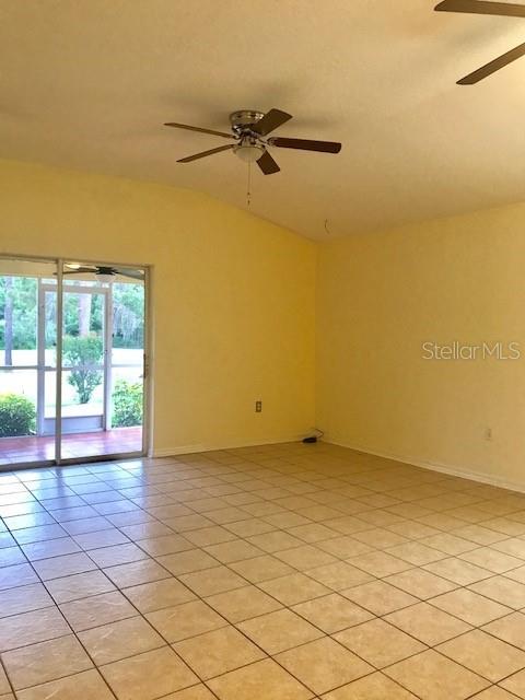 5804 AUTUMN SHIRE DR, ZEPHYRHILLS, FL, 33541
