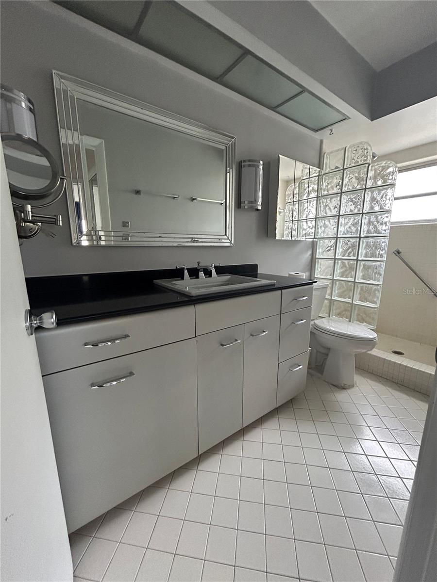 1657 S LAKE AVE #3, CLEARWATER, FL, 33756