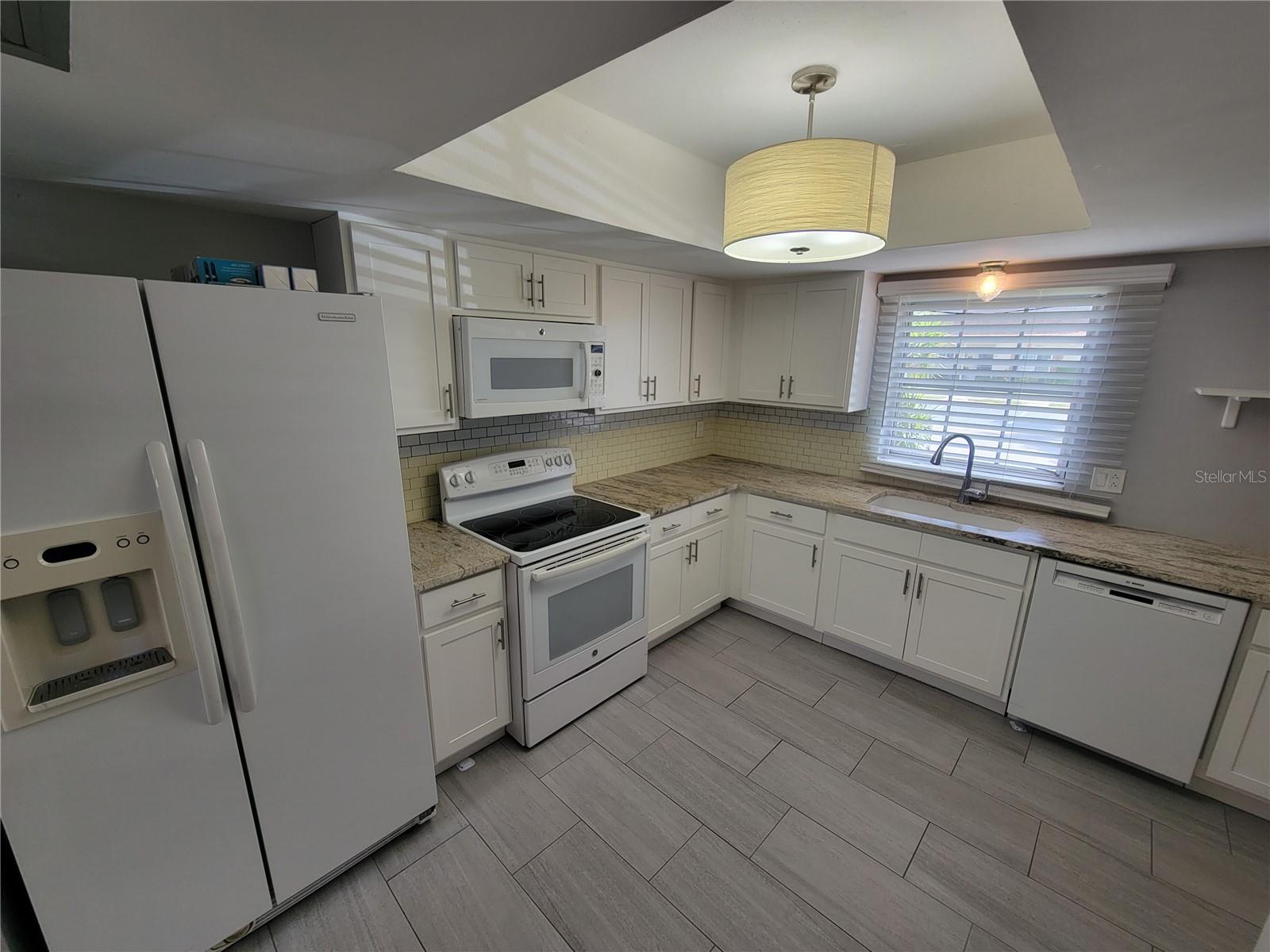 1657 S LAKE AVE #3, CLEARWATER, FL, 33756