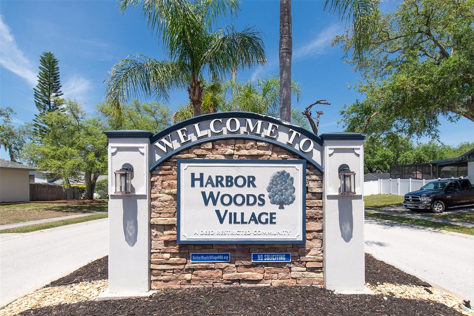 25 HARBOR WOODS CIR, SAFETY HARBOR, FL, 34695