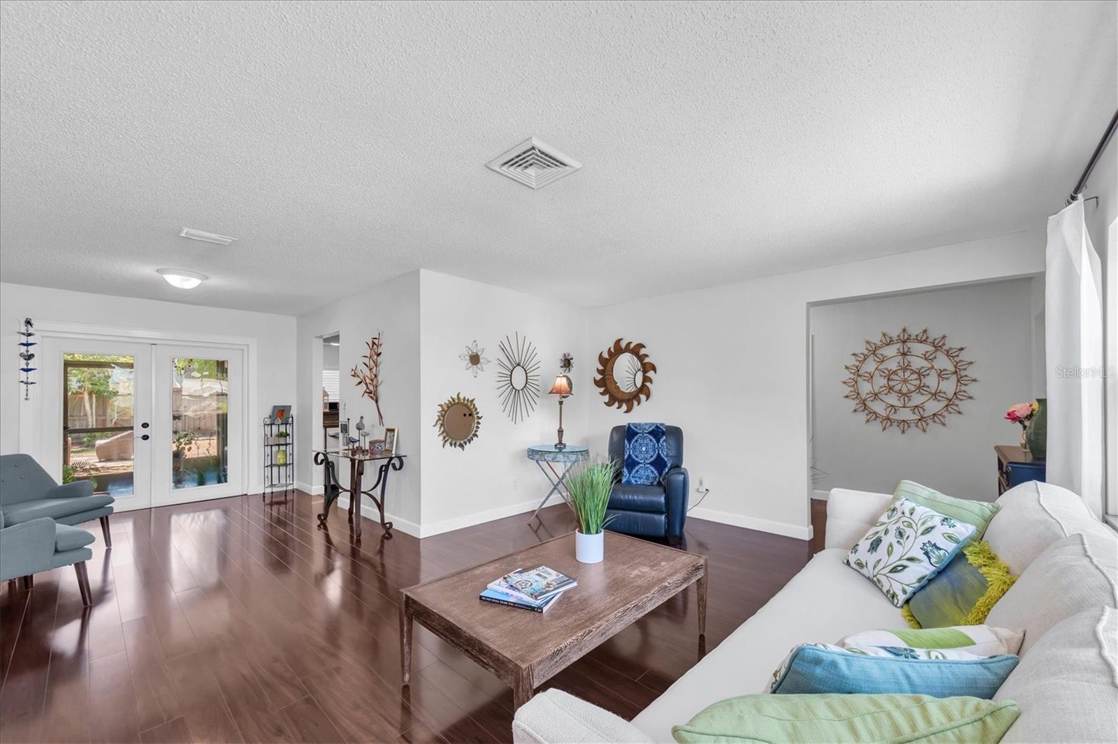 25 HARBOR WOODS CIR, SAFETY HARBOR, FL, 34695