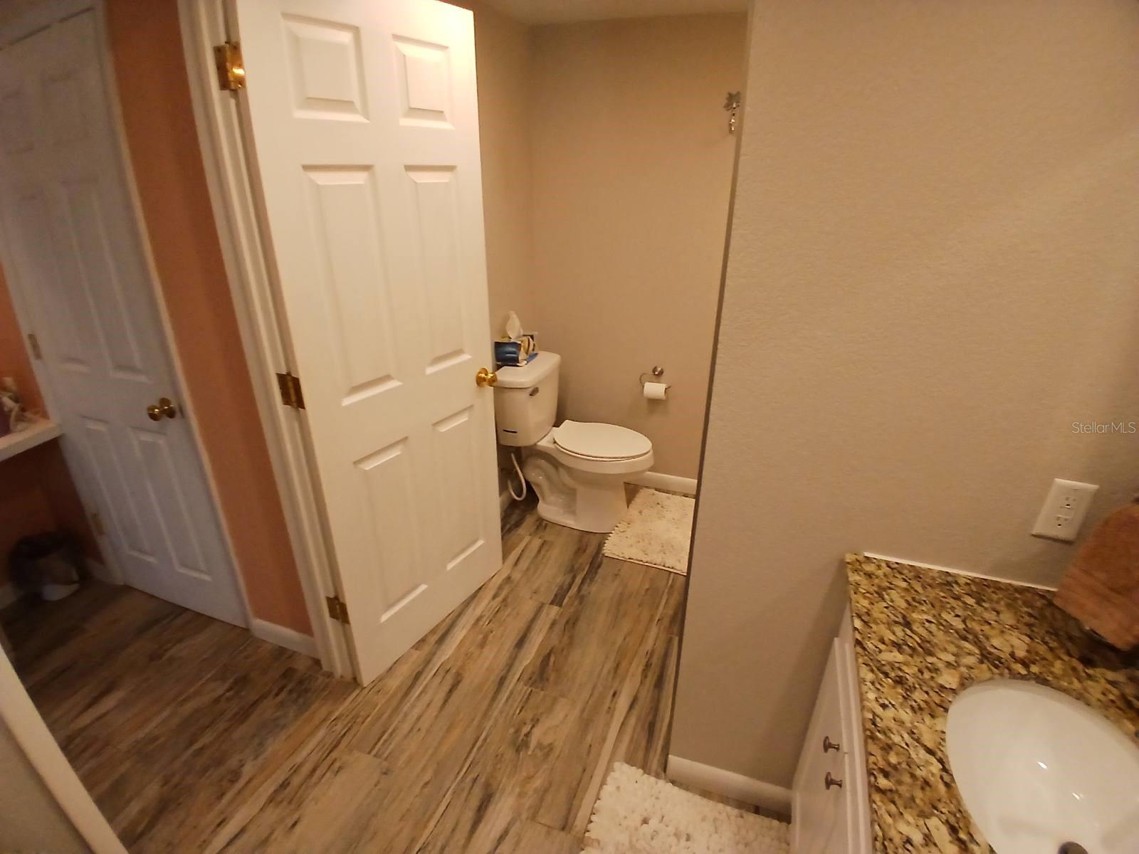 10350 IMPERIAL POINT DR W #8, LARGO, FL, 33774