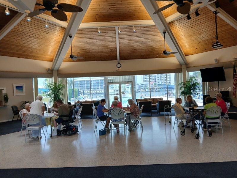 10350 IMPERIAL POINT DR W #8, LARGO, FL, 33774