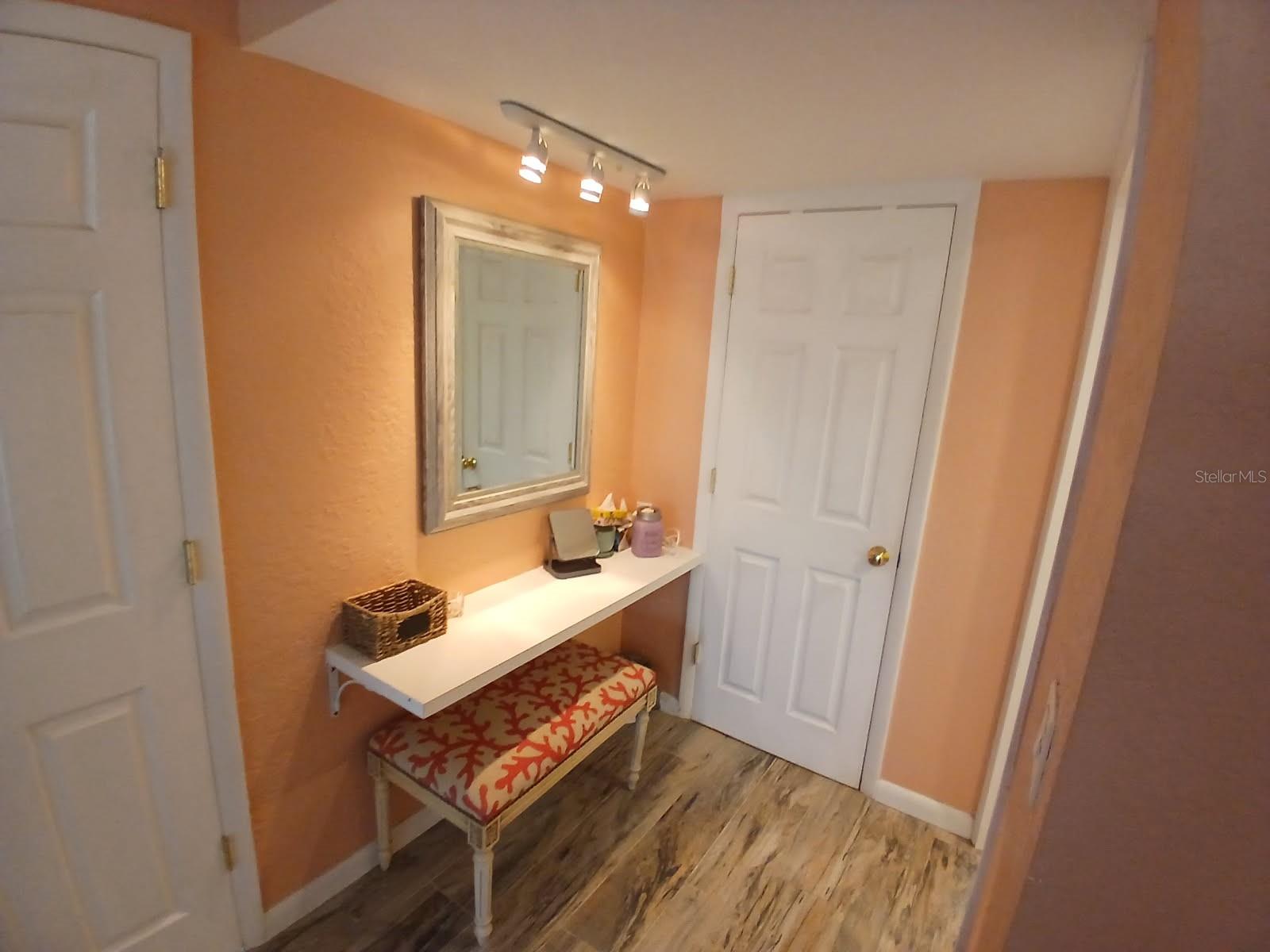 10350 IMPERIAL POINT DR W #8, LARGO, FL, 33774