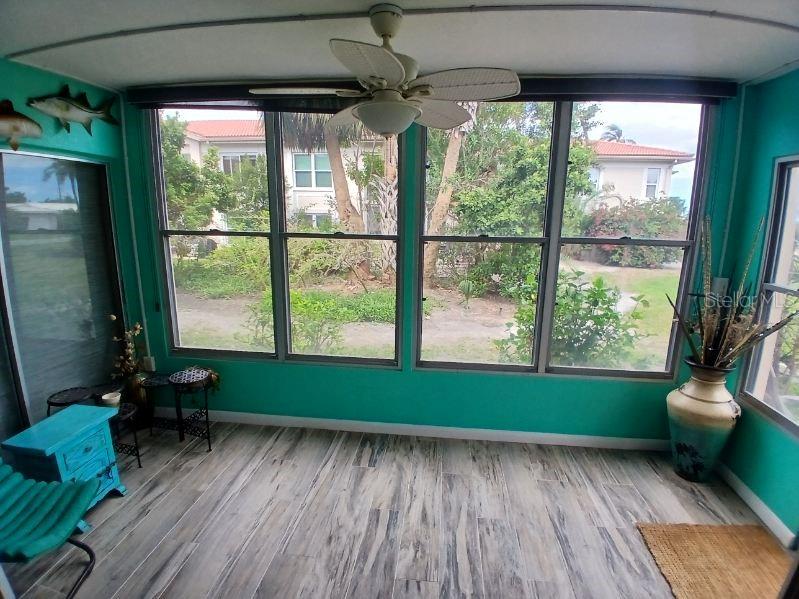 10350 IMPERIAL POINT DR W #8, LARGO, FL, 33774