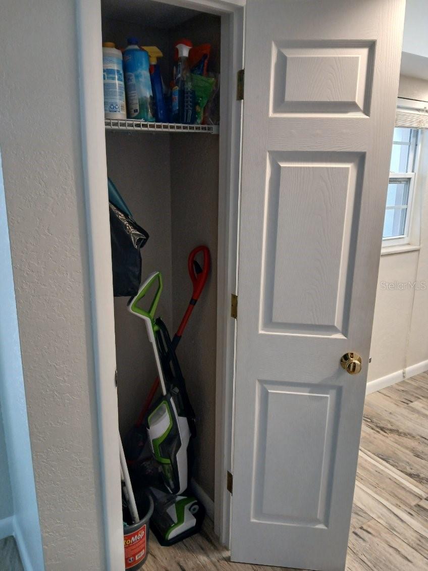 10350 IMPERIAL POINT DR W #8, LARGO, FL, 33774