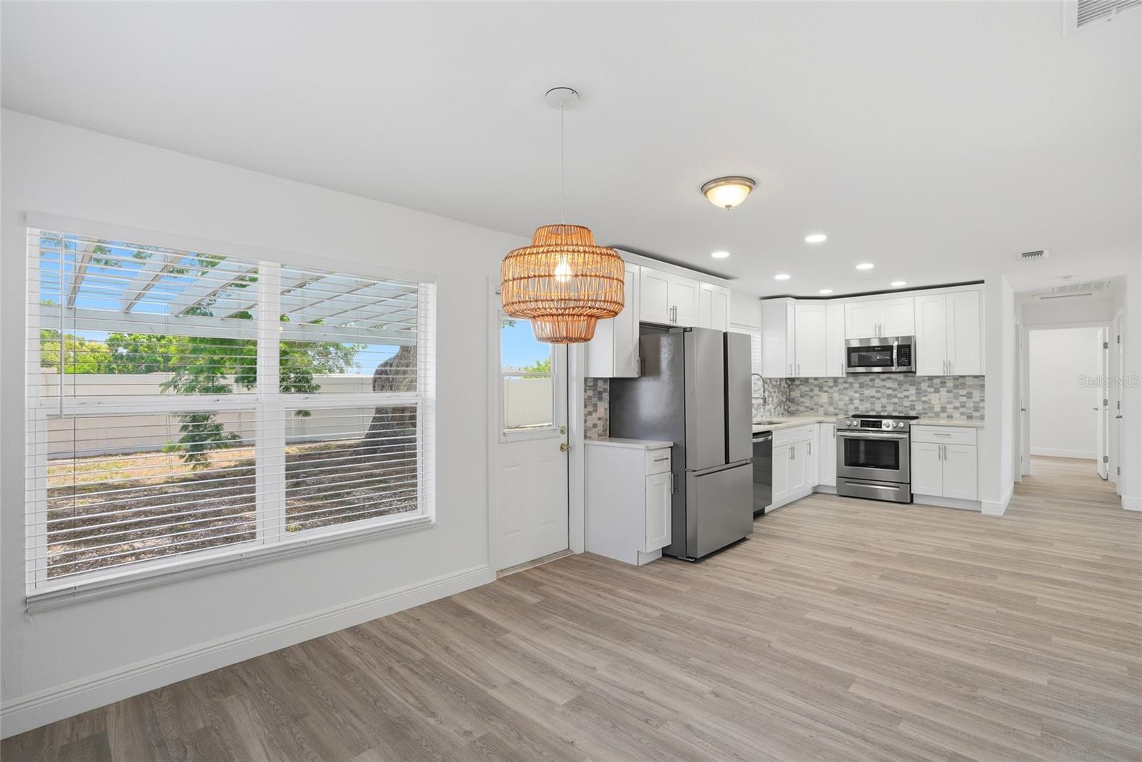 6526 43RD AVE N, KENNETH CITY, FL, 33709