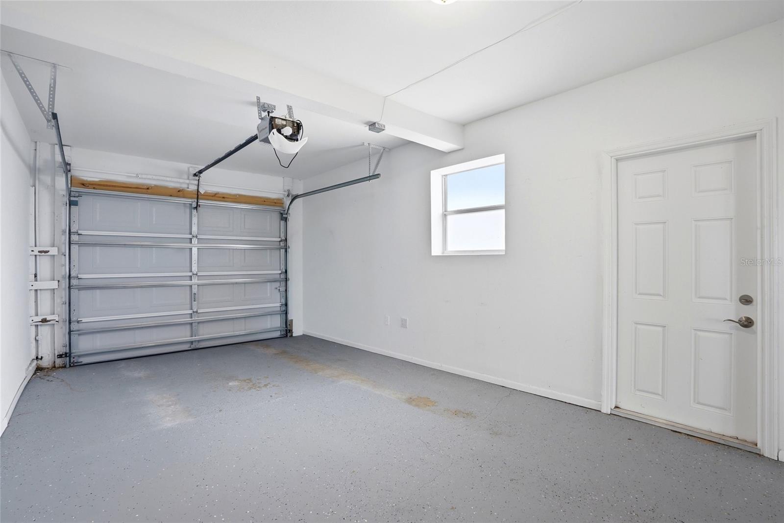 6526 43RD AVE N, KENNETH CITY, FL, 33709