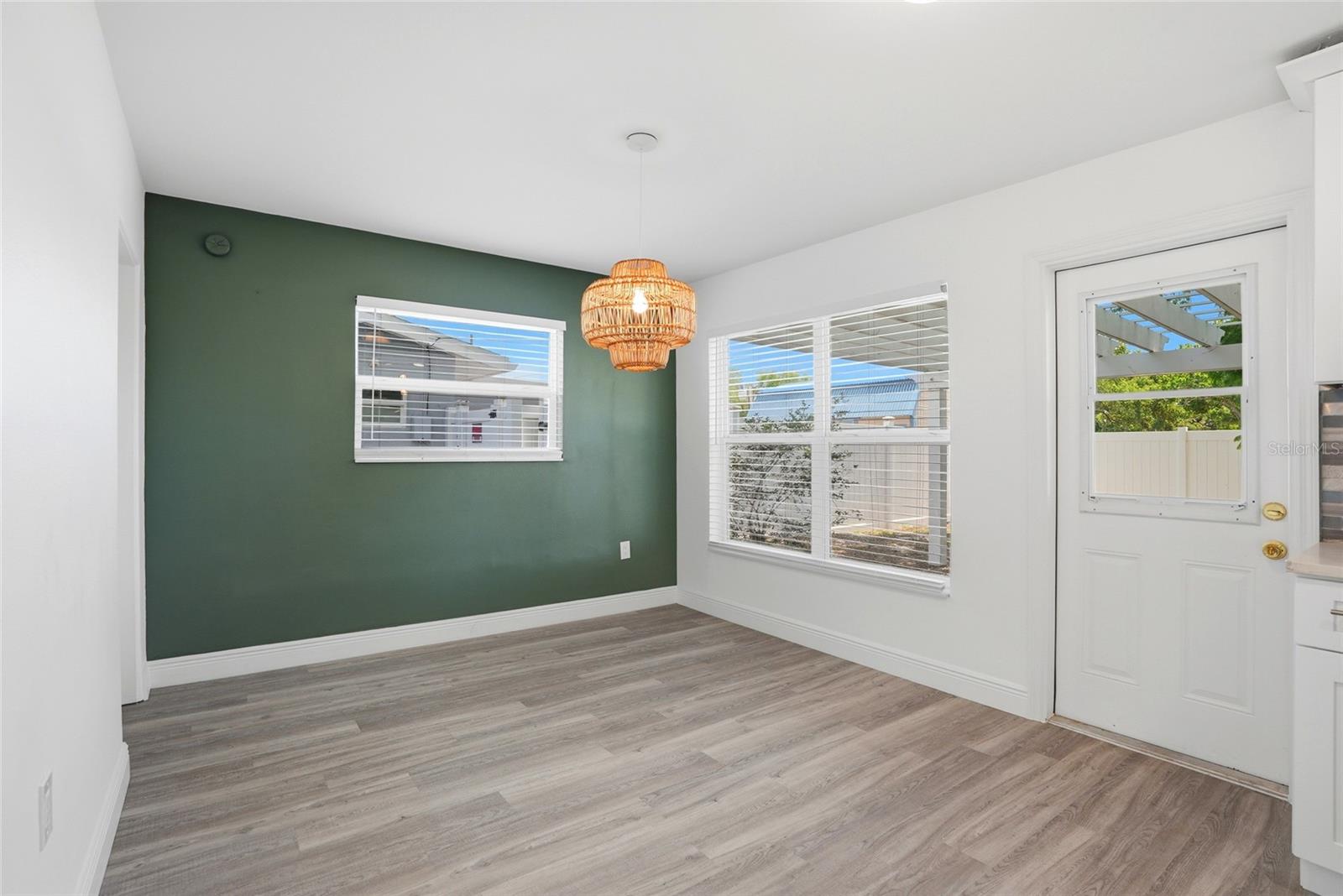 6526 43RD AVE N, KENNETH CITY, FL, 33709