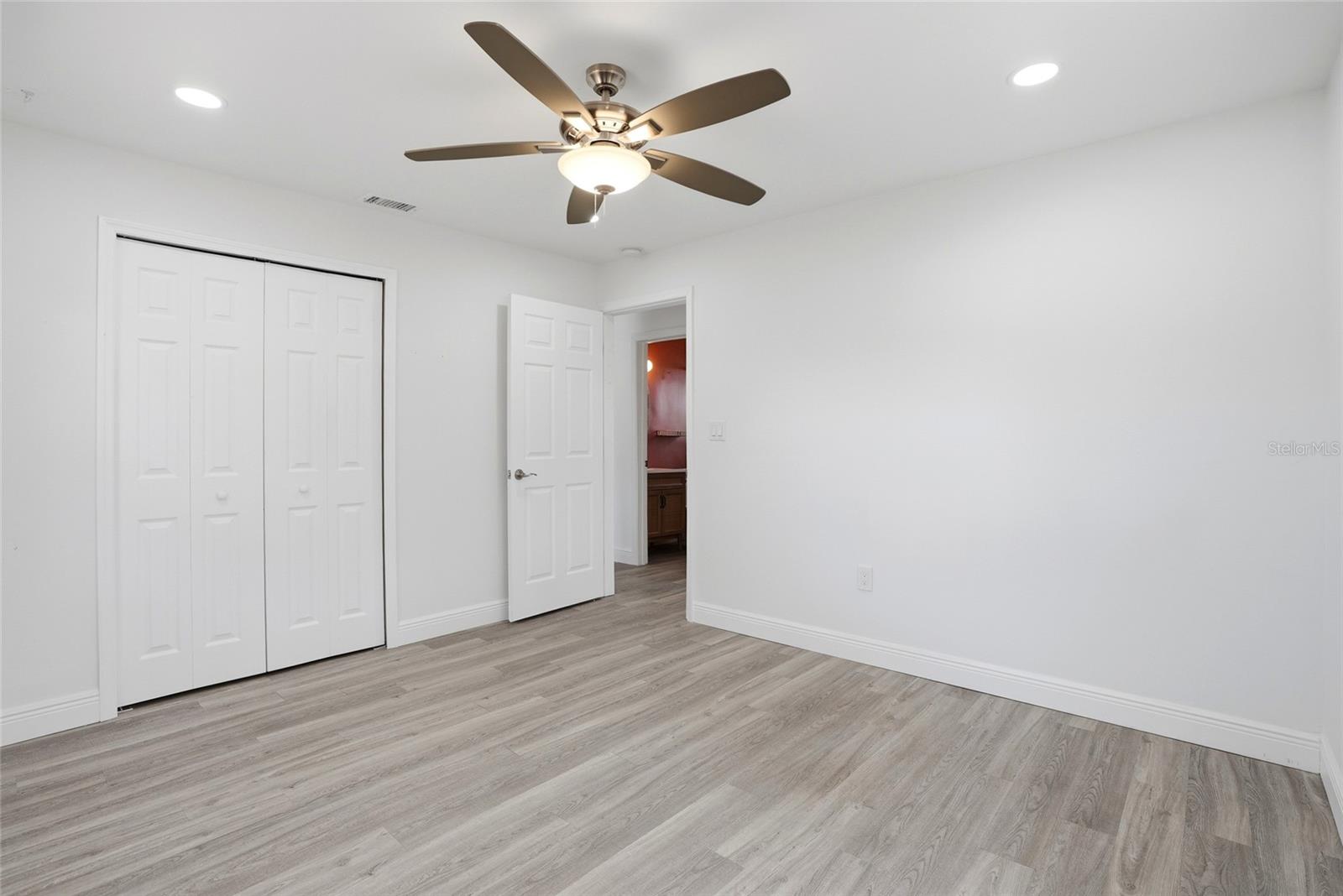 6526 43RD AVE N, KENNETH CITY, FL, 33709