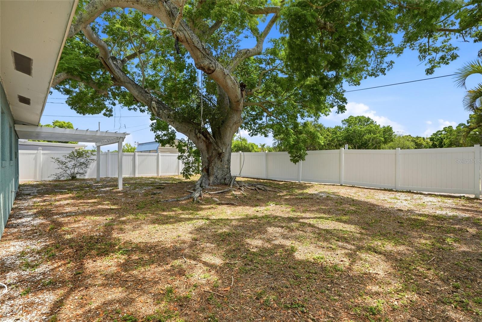 6526 43RD AVE N, KENNETH CITY, FL, 33709