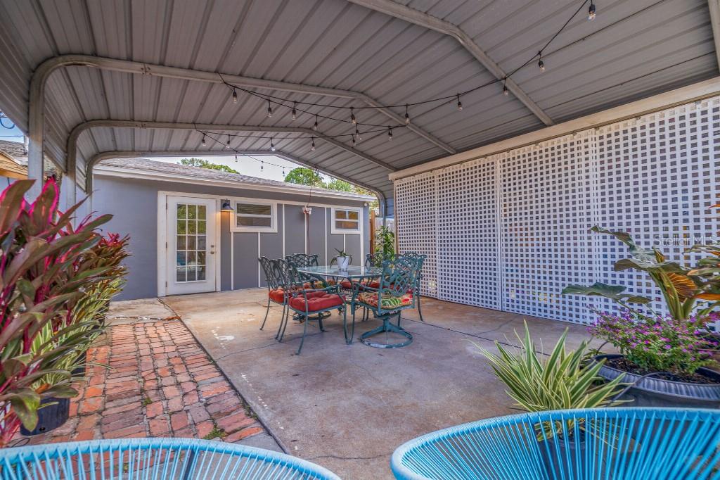 347 LING A MOR TER S, ST PETERSBURG, FL, 33705