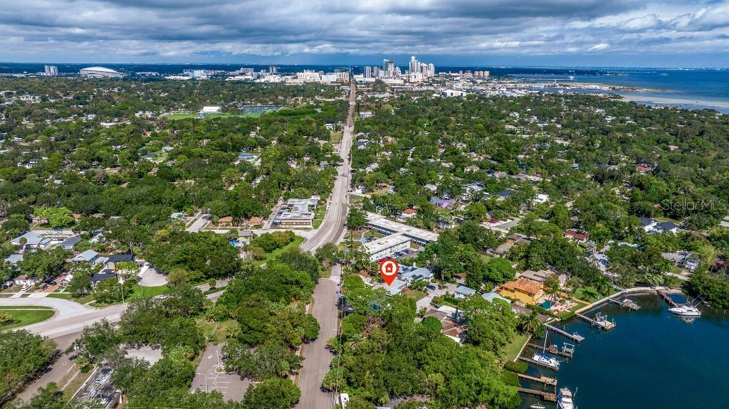 347 LING A MOR TER S, ST PETERSBURG, FL, 33705