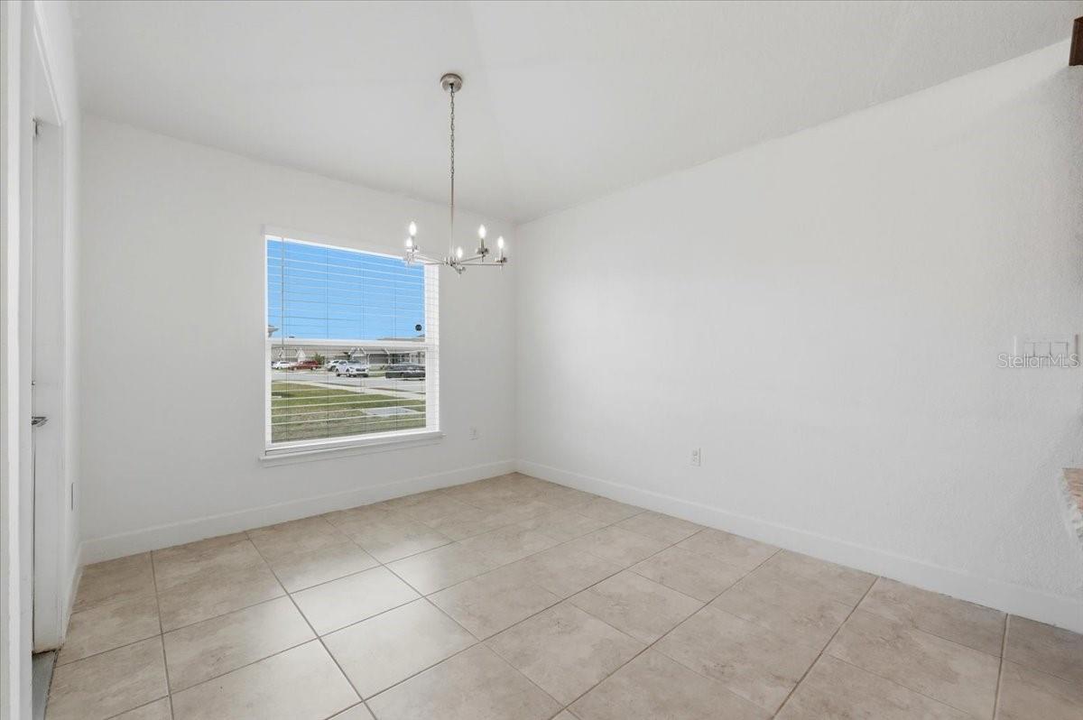 851 VIENNA DR, WINTER HAVEN, FL, 33884