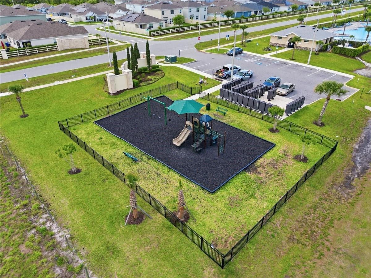 851 VIENNA DR, WINTER HAVEN, FL, 33884