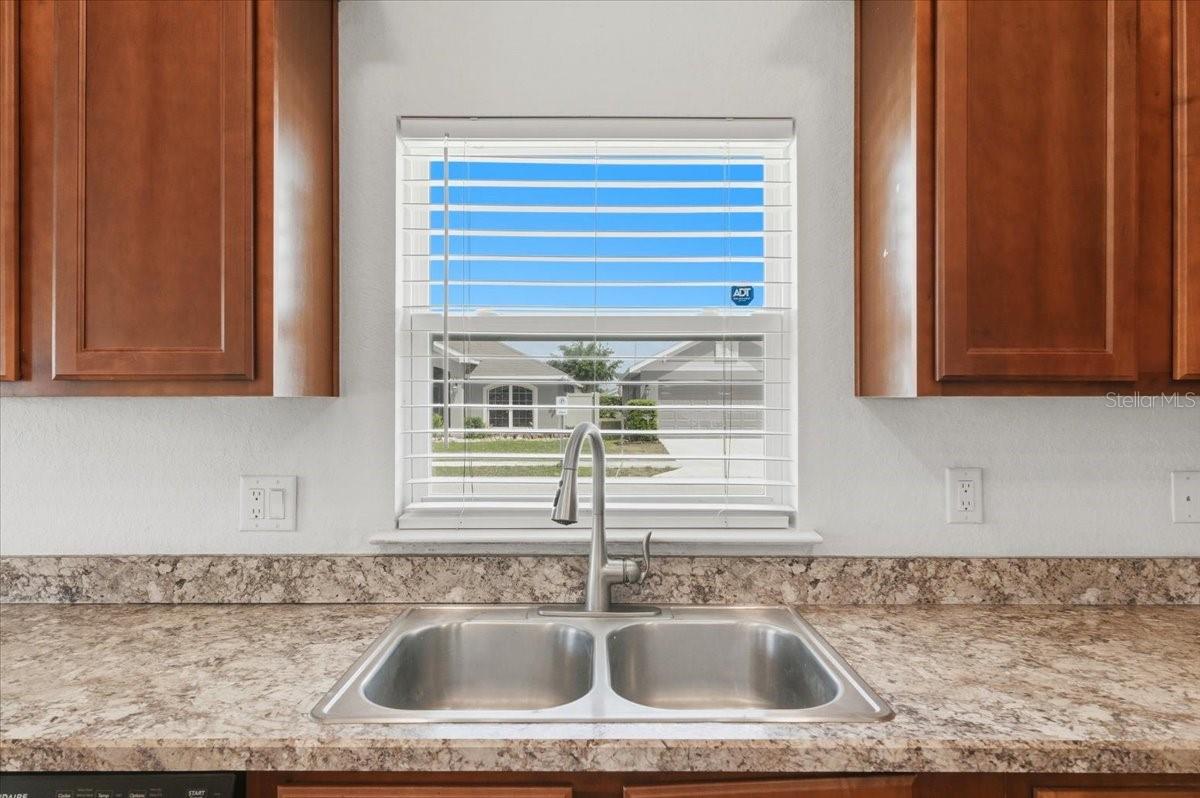 851 VIENNA DR, WINTER HAVEN, FL, 33884