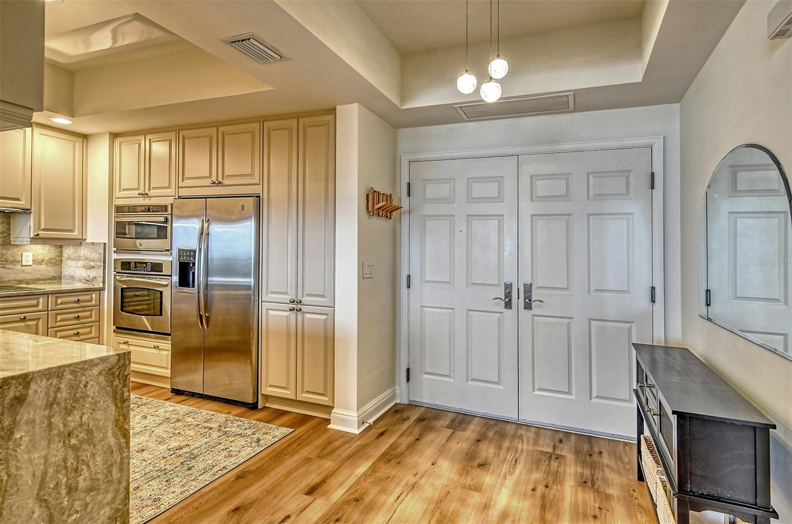 50 CENTRAL AVE #15B, SARASOTA, FL, 34236