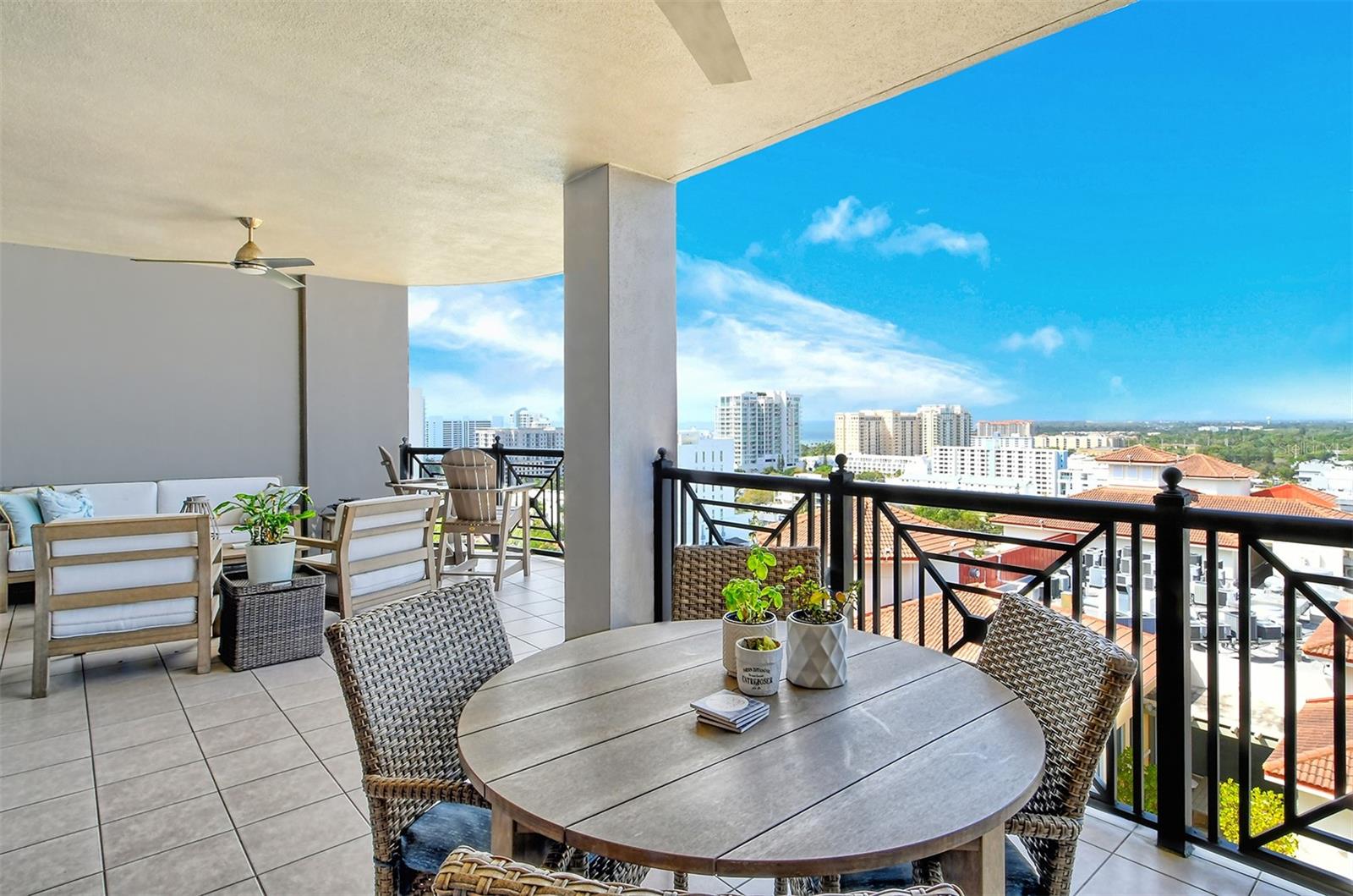 50 CENTRAL AVE #15B, SARASOTA, FL, 34236