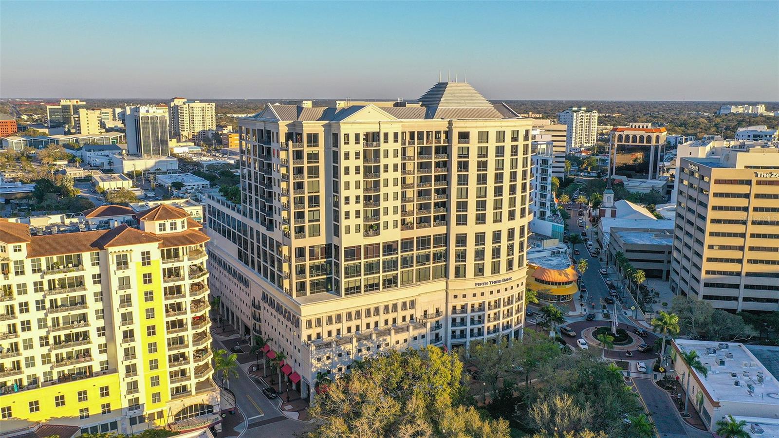 50 CENTRAL AVE #15B, SARASOTA, FL, 34236